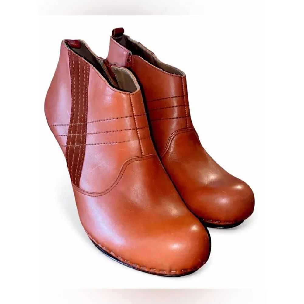 Schuler & Sons Philadelphia Wms Sz 9.5 Red Cider Press Clogs Ankle Boots Booties